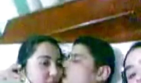 The Russian pair was arrested for having crossed the tamil girls sex photos border by car.